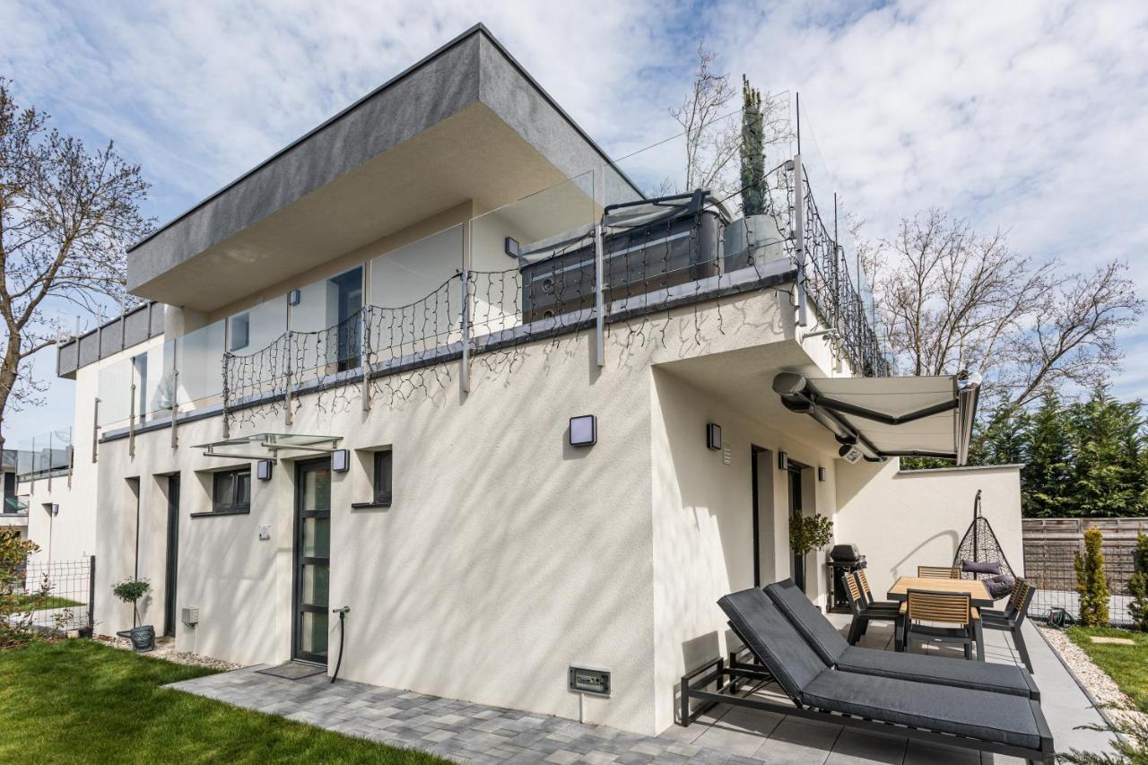 Balatonic Relax Apartment Zamárdi Екстериор снимка